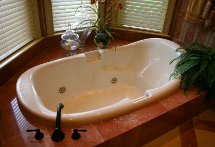 Bathtub plumbing in Clementon, NJ by 24 Hours Drain & Sewer Line Cleaning